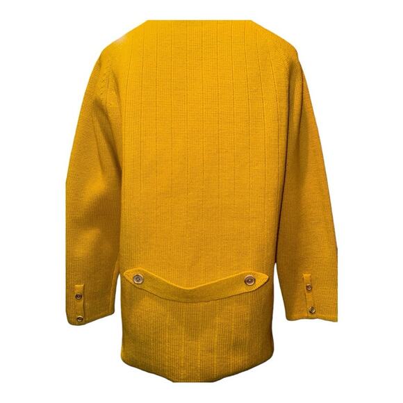60’s VINTAGE Mustard Yellow Wooden Button Grandma Cardigan - Picture 5 of 6